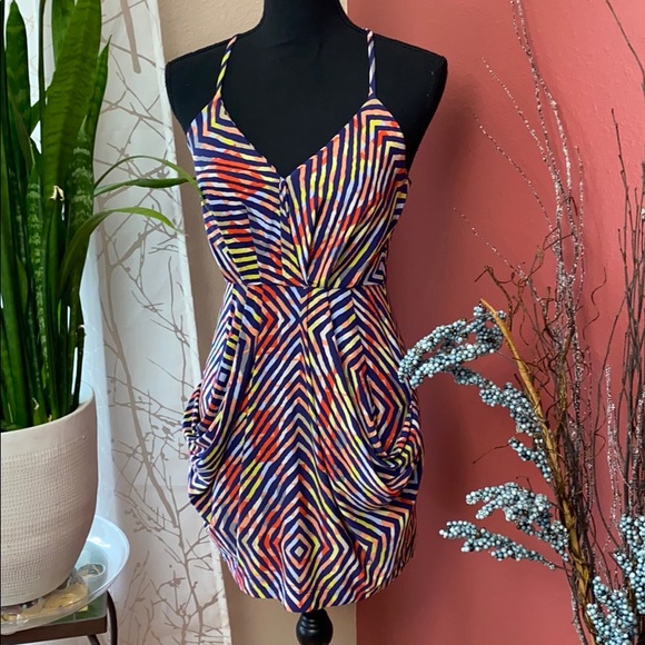 BCBGeneration Dresses & Skirts - EUC - BCBGeneration - Stunning Striped Mini Dress